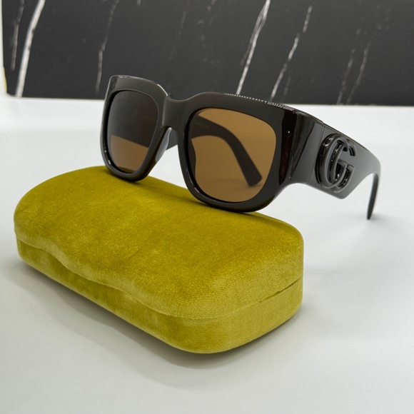 NEW GG1545S 002 GUCCI BROWN OVERSIZED WOMEN GUCCI SUNGLASSES - Picture 1 of 14